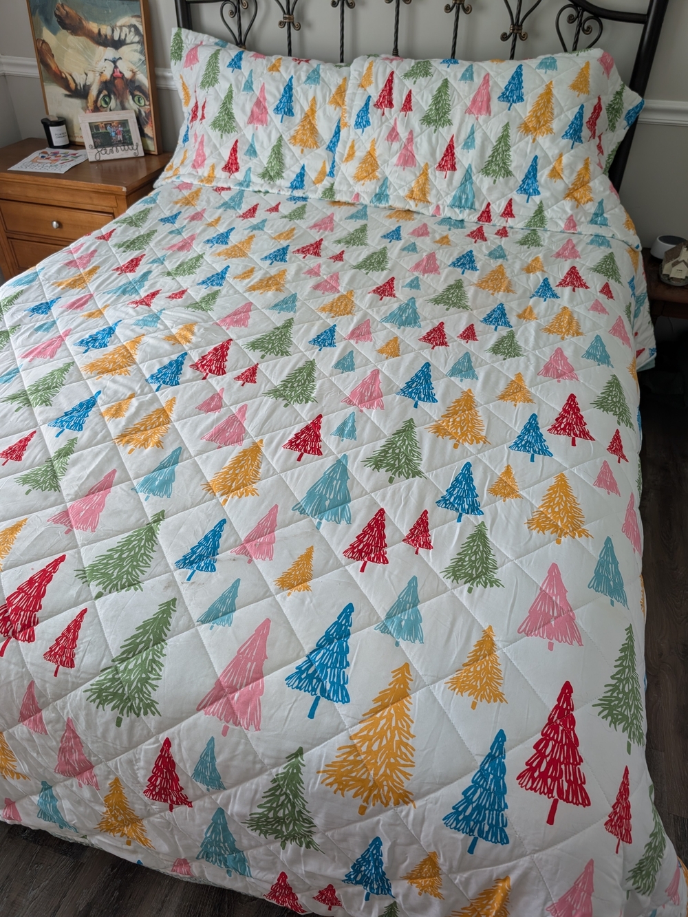 White Quilted Comforter with Multi-Color Tree Print